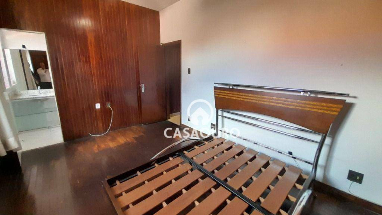 Imagem Casa com 3 Quartos à Venda, 300 m² em Floresta - Belo Horizonte Imagem Casa com 3 Quartos à Venda, 300 m² em Floresta - Belo Horizonte