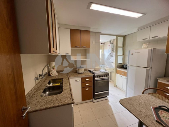 Imagem Apartamento com 2 Quartos à Venda, 102 m² em Menino Deus - Porto Alegre Imagem Apartamento com 2 Quartos à Venda, 102 m² em Menino Deus - Porto Alegre