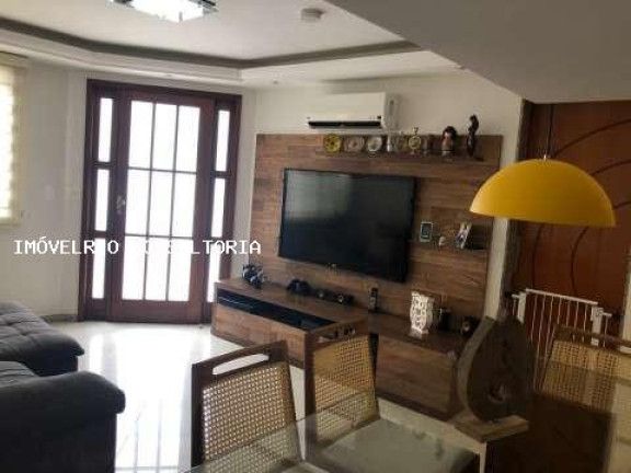Imagem Casa com 3 Quartos à Venda, 181 m² em Rio De Janeiro Imagem Casa com 3 Quartos à Venda, 181 m² em Rio De Janeiro