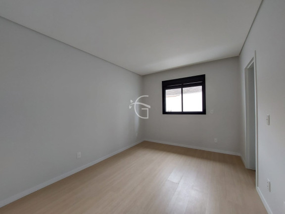 Imagem Casa com 3 Quartos à Venda, 147 m² em América - Joinville Imagem Casa com 3 Quartos à Venda, 147 m² em América - Joinville