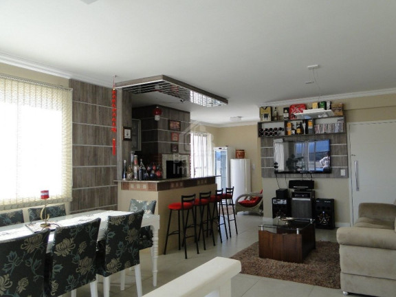 Imagem Cobertura com 3 Quartos à Venda, 342 m² em Nossa Senhora De Fátima - Santa Maria Imagem Cobertura com 3 Quartos à Venda, 342 m² em Nossa Senhora De Fátima - Santa Maria