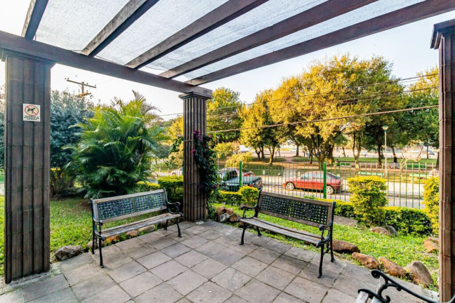 Imagem Apartamento com 2 Quartos à Venda, 53 m² em Medianeira - Porto Alegre