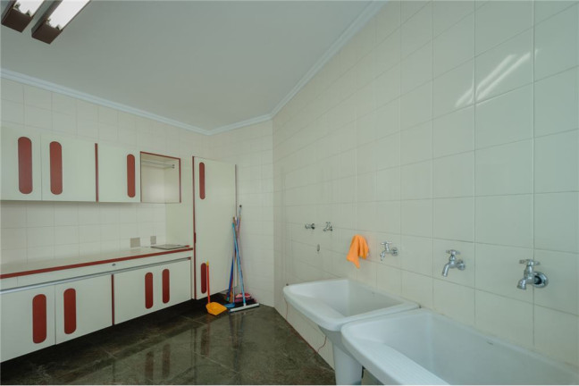 Imagem Casa com 5 Quartos à Venda,  em Jardim Da Saúde - São Paulo