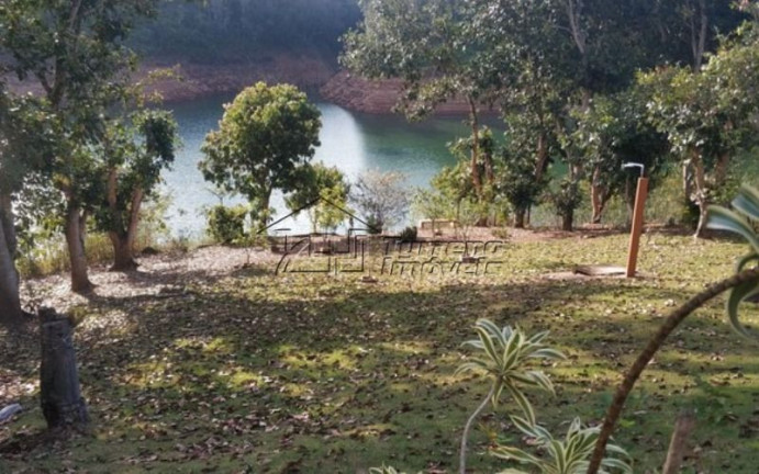Imagem Imóvel com 3 Quartos à Venda, 3.000 m² em Zona Norte - São José Dos Campos Imagem Imóvel com 3 Quartos à Venda, 3.000 m² em Zona Norte - São José Dos Campos