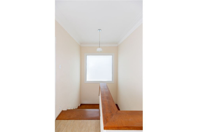 Imagem Casa com 4 Quartos à Venda, 390 m² em Vila Ipojuca - São Paulo