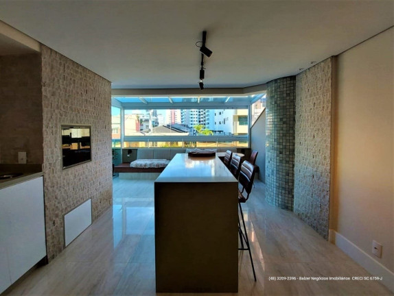 Imagem Apartamento com 3 Quartos à Venda, 248 m² em Agronômica - Florianópolis Imagem Apartamento com 3 Quartos à Venda, 248 m² em Agronômica - Florianópolis