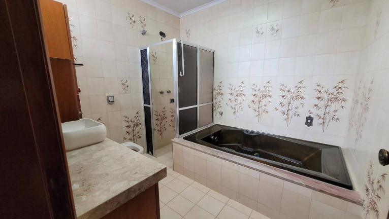 Imagem Casa com 3 Quartos à Venda, 300 m² em Vila Jundiainópolis - Jundiaí Imagem Casa com 3 Quartos à Venda, 300 m² em Vila Jundiainópolis - Jundiaí