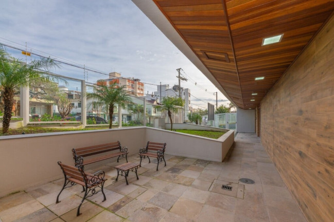 Imagem Apartamento com 3 Quartos à Venda, 83 m² em Menino Deus - Porto Alegre