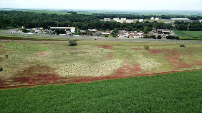 Imagem Imóvel à Venda, 66.268 m² em Engenheiro Carlos De Lacerda Chaves - Ribeirão Preto Imagem Imóvel à Venda, 66.268 m² em Engenheiro Carlos De Lacerda Chaves - Ribeirão Preto