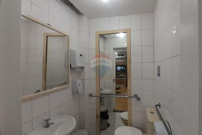 Imagem Sala Comercial à Venda, 32 m² em Copacabana - Rio De Janeiro Imagem Sala Comercial à Venda, 32 m² em Copacabana - Rio De Janeiro