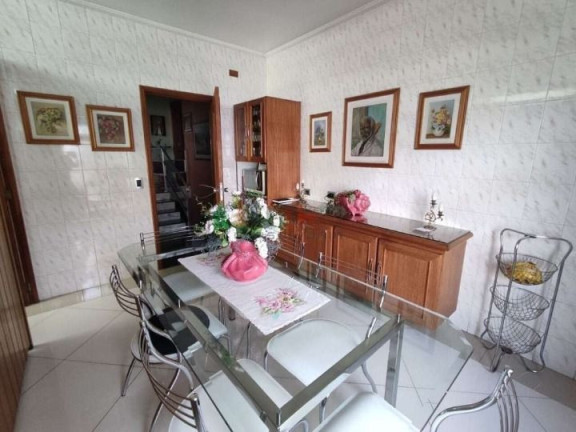 Imagem Casa com 3 Quartos à Venda, 232 m² em Bela Aliança - São Paulo Imagem Casa com 3 Quartos à Venda, 232 m² em Bela Aliança - São Paulo