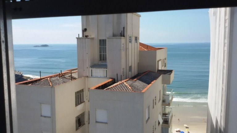 Imagem Apartamento com 4 Quartos à Venda, 235 m² em Pitangueiras - Guarujá