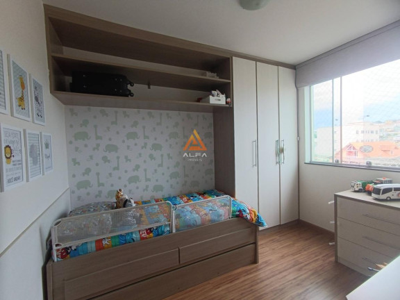 Imagem Apartamento com 2 Quartos à Venda, 77 m²