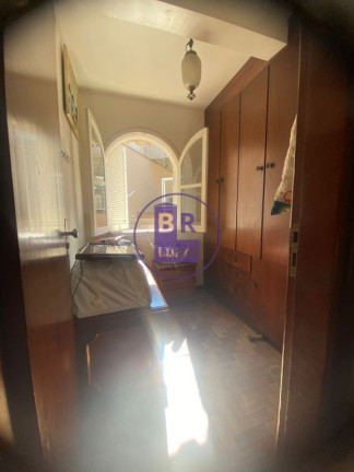 Imagem Sobrado com 3 Quartos à Venda, 291 m² em Kennedy - Londrina