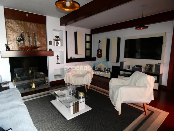 Imagem Casa com 5 Quartos à Venda, 333 m² em Alto - Teresópolis
