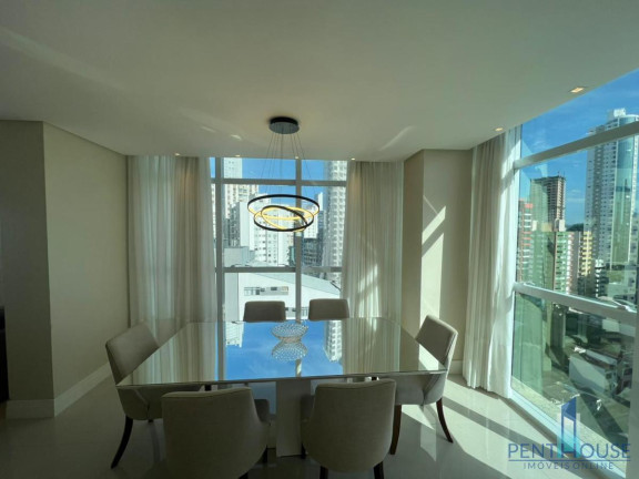 Imagem Apartamento com 3 Quartos à Venda, 144 m² em Centro - Balneário Camboriú