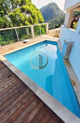 Imagem Casa com 3 Quartos para Alugar, 247 m² em Enseada - Guarujá