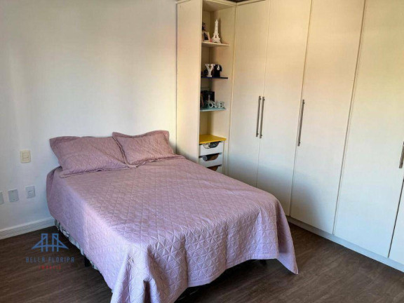Imagem Casa com 4 Quartos à Venda, 265 m² em Canto - Florianópolis Imagem Casa com 4 Quartos à Venda, 265 m² em Canto - Florianópolis