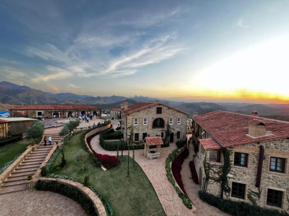 Imagem Terreno à Venda, 1.285 m² em Areal - Areal Imagem Terreno à Venda, 1.285 m² em Areal - Areal