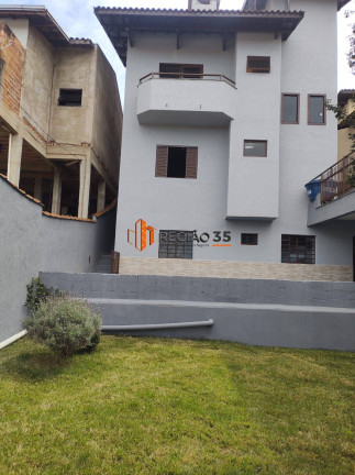 Imagem Casa com 3 Quartos à Venda, 250 m² em Jardim Ipê - Poços De Caldas Imagem Casa com 3 Quartos à Venda, 250 m² em Jardim Ipê - Poços De Caldas