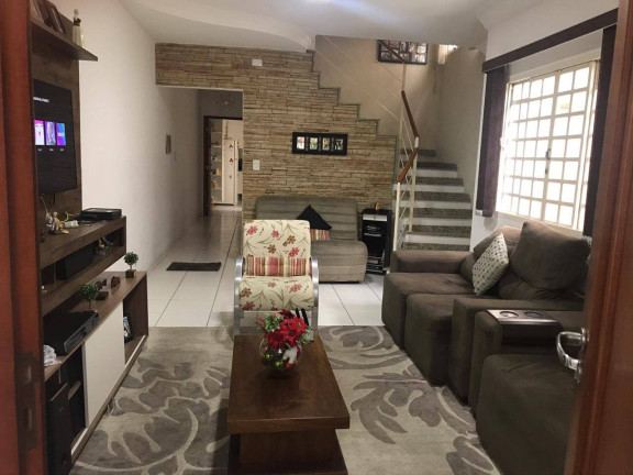 Imagem Sobrado com 3 Quartos à Venda, 125 m² em Esplanada Independência - Taubaté Imagem Sobrado com 3 Quartos à Venda, 125 m² em Esplanada Independência - Taubaté