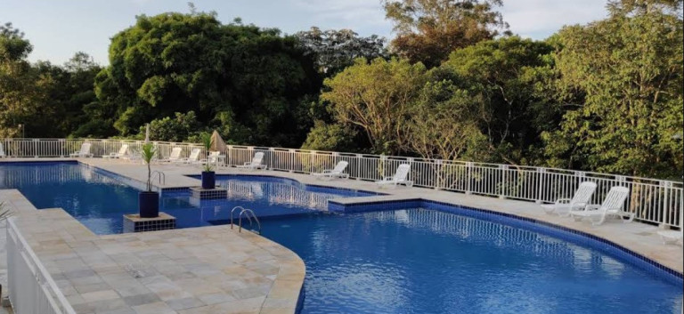 Casa com 3 Quartos para Alugar, 250 m² em Rio Cotia - Cotia