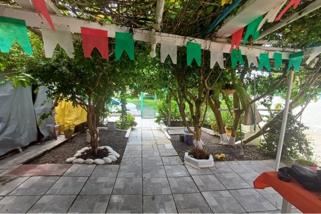 Imagem Casa com 3 Quartos à Venda, 160 m² em Santa Maria Goretti - Porto Alegre