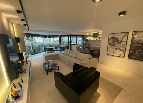 Imagem Imóvel com 4 Quartos à Venda, 247 m² em Aclimação - São Paulo Imagem Imóvel com 4 Quartos à Venda, 247 m² em Aclimação - São Paulo
