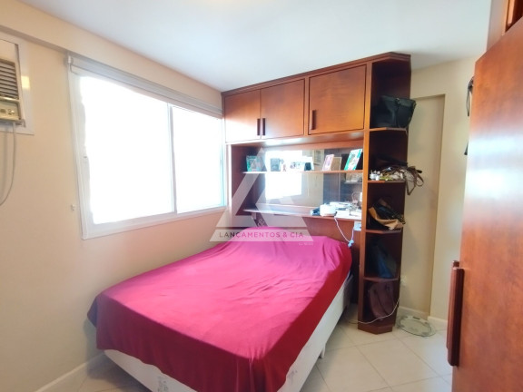 Imagem Apartamento com 2 Quartos à Venda, 62 m² em Laranjeiras - Rio De Janeiro Imagem Apartamento com 2 Quartos à Venda, 62 m² em Laranjeiras - Rio De Janeiro