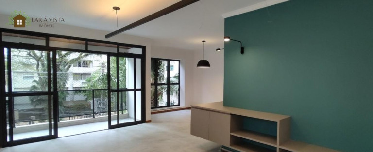 Imagem Apartamento com 3 Quartos à Venda, 190 m² Imagem Apartamento com 3 Quartos à Venda, 190 m²