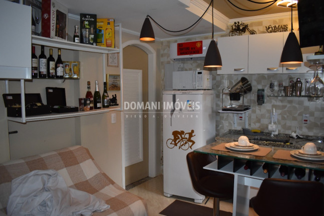 Imagem Imóvel com 1 Quarto para Alugar, 20 m² em Região Da Vila Nova Suíça - Campos Do Jordão Imagem Imóvel com 1 Quarto para Alugar, 20 m² em Região Da Vila Nova Suíça - Campos Do Jordão