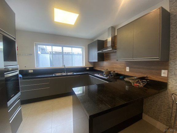 Imagem Casa de Condomínio com 5 Quartos à Venda, 478 m² em Barra Da Tijuca - Rio De Janeiro Imagem Casa de Condomínio com 5 Quartos à Venda, 478 m² em Barra Da Tijuca - Rio De Janeiro