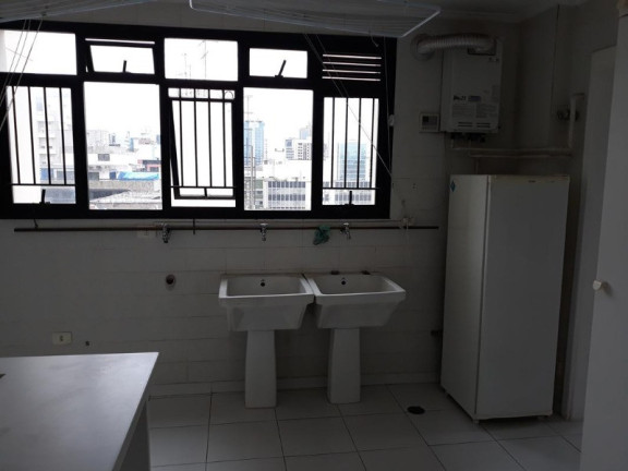 Imagem Imóvel com 3 Quartos à Venda, 240 m² em Itaim Bibi - São Paulo