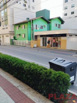 Imagem Casa de Condomínio com 2 Quartos à Venda, 63 m² em Nações - Balneário Camboriú