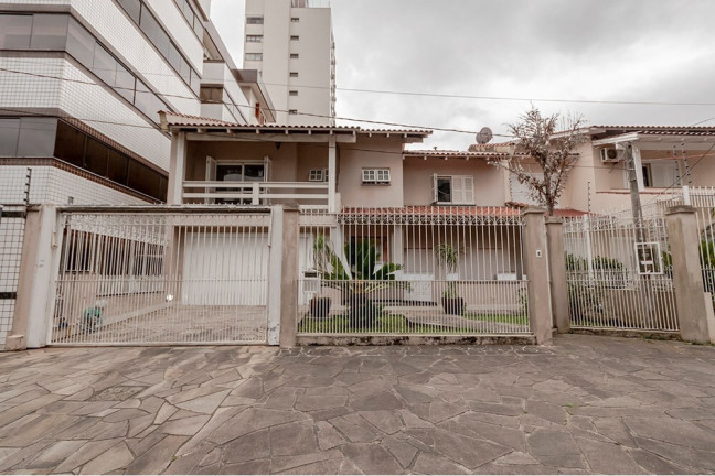Casa com 4 Quartos à Venda, 233 m² em Jardim Itu - Porto Alegre