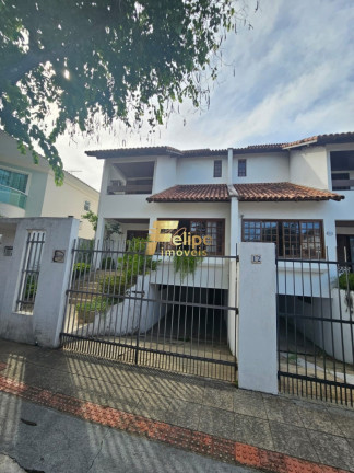 Casa com 3 Quartos à Venda, 284 m² em Mata Da Praia - Vitória