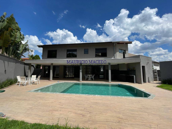 Imagem Casa com 3 Quartos à Venda, 550 m² em Alphaville - Santana De Parnaíba Imagem Casa com 3 Quartos à Venda, 550 m² em Alphaville - Santana De Parnaíba