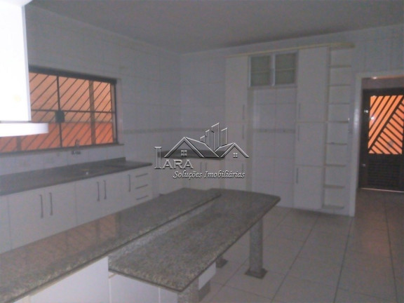 Imagem Sobrado com 4 Quartos à Venda, 200 m² em Vila Ré - São Paulo