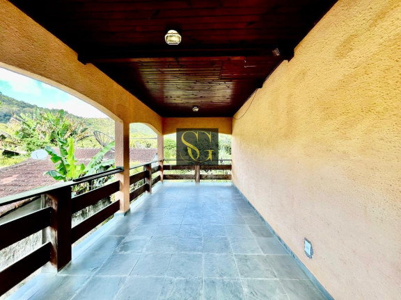 Imagem Casa com 3 Quartos à Venda, 500 m² em Albuquerque - Teresópolis