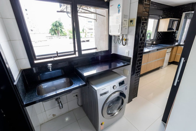 Imagem Imóvel com 2 Quartos à Venda, 171 m² em Moema - São Paulo