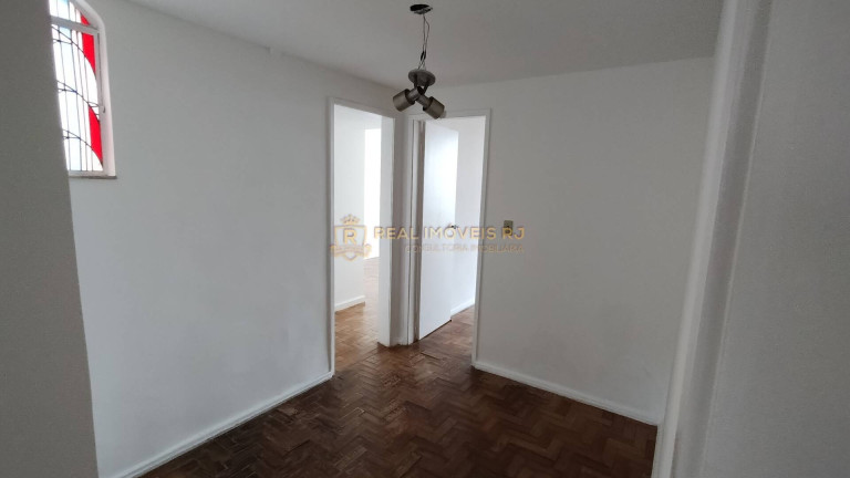 Imagem Apartamento com 4 Quartos à Venda, 160 m² em Tijuca - Rio De Janeiro Imagem Apartamento com 4 Quartos à Venda, 160 m² em Tijuca - Rio De Janeiro