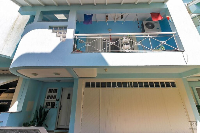 Imagem Casa de Condomínio com 3 Quartos à Venda, 177 m² em Tristeza - Porto Alegre