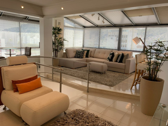 Imagem Cobertura com 3 Quartos à Venda, 204 m² em Centro - Florianópolis Imagem Cobertura com 3 Quartos à Venda, 204 m² em Centro - Florianópolis