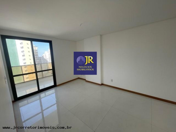 Imagem Apartamento com 3 Quartos à Venda, 110 m² em Itapuã - Vila Velha Imagem Apartamento com 3 Quartos à Venda, 110 m² em Itapuã - Vila Velha