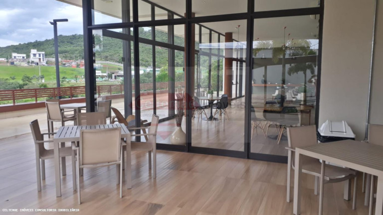 Imagem Casa com 3 Quartos à Venda, 156 m² em Loteamento Residencial Fazenda Casa Grande - Taubaté Imagem Casa com 3 Quartos à Venda, 156 m² em Loteamento Residencial Fazenda Casa Grande - Taubaté