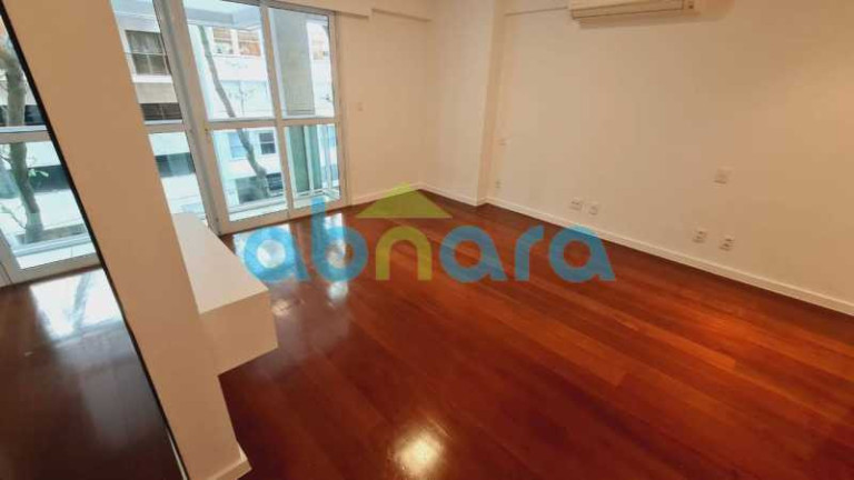 Imagem Apartamento com 3 Quartos à Venda, 205 m² em Leblon - Rio De Janeiro Imagem Apartamento com 3 Quartos à Venda, 205 m² em Leblon - Rio De Janeiro
