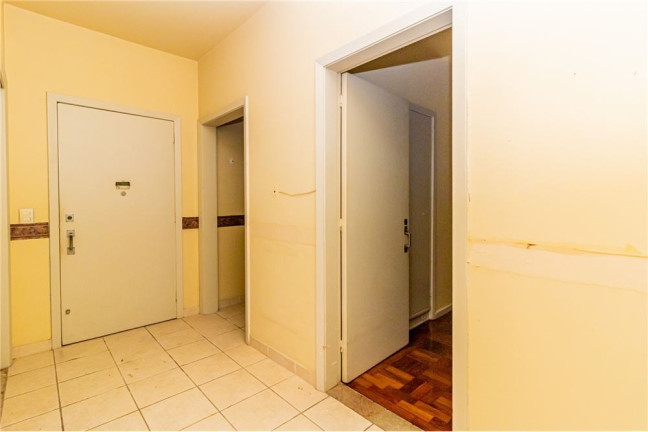 Imagem Imóvel com 3 Quartos à Venda,  em Centro Histórico - Porto Alegre