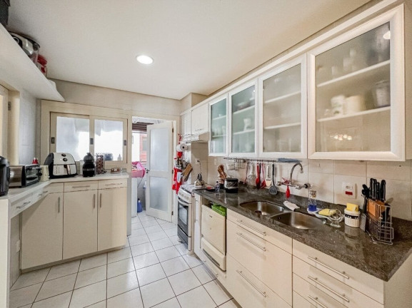 Imagem Apartamento com 3 Quartos à Venda, 121 m² em Bela Vista - Porto Alegre