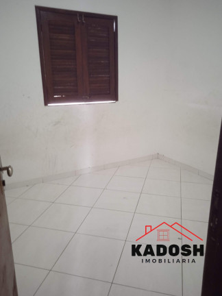 Imagem Casa com 4 Quartos à Venda, 200 m² em Parque Ipê - Feira De Santana