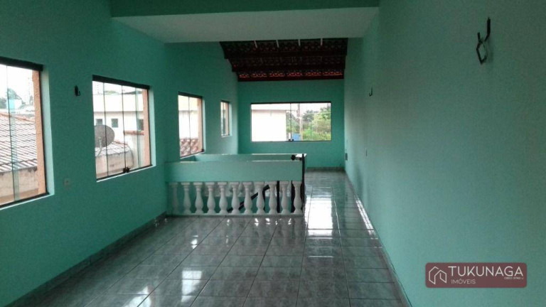 Imagem Sobrado com 3 Quartos à Venda, 220 m² em Parque Renato Maia - Guarulhos Imagem Sobrado com 3 Quartos à Venda, 220 m² em Parque Renato Maia - Guarulhos